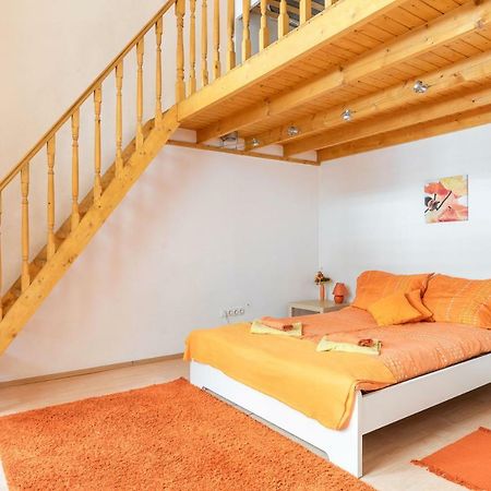 Izabella Home Budapeşte Dış mekan fotoğraf