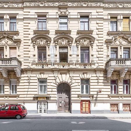 Izabella Home Budapeşte Dış mekan fotoğraf