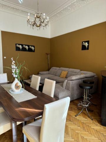 Izabella Home Budapeşte Dış mekan fotoğraf