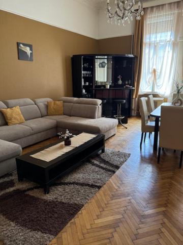 Izabella Home Budapeşte Dış mekan fotoğraf