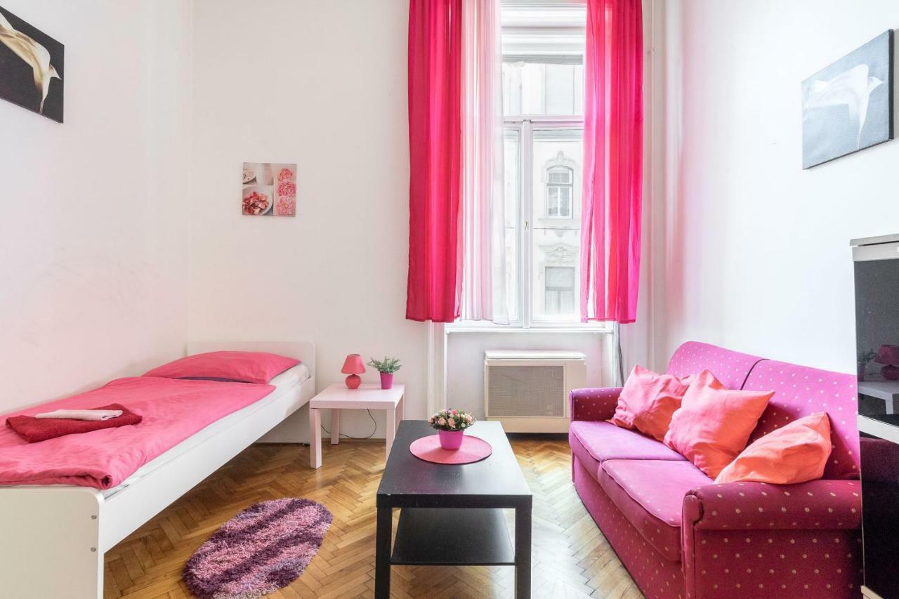 Izabella Home Budapeşte Dış mekan fotoğraf