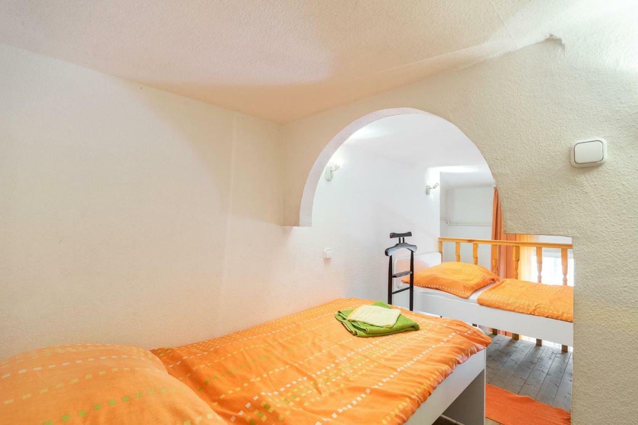Izabella Home Budapeşte Dış mekan fotoğraf